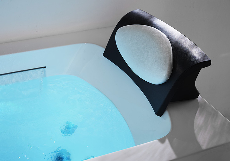 Corner Whirlpool Tub