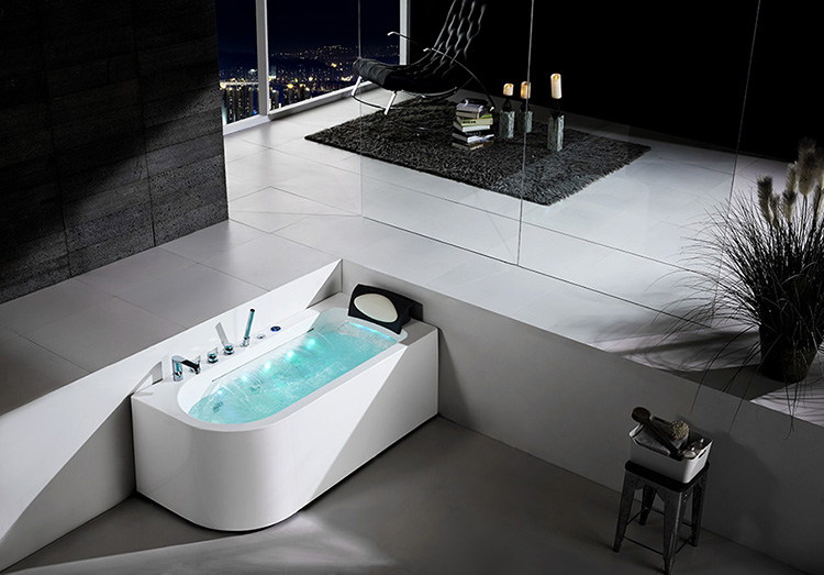 Corner Whirlpool Bath