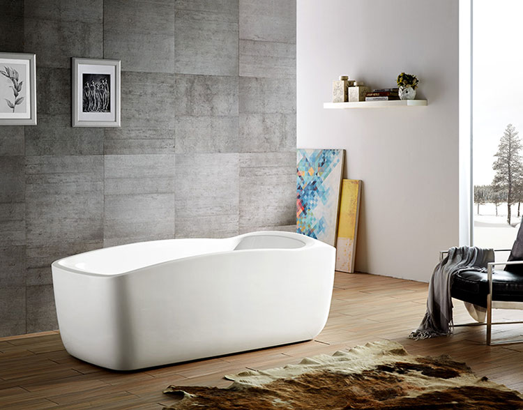 square bathtub