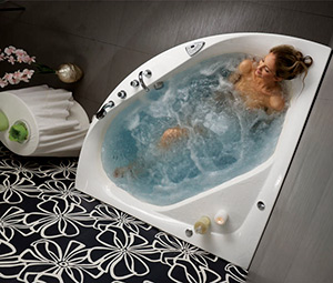 Great Benefits of Using a Jacuzzi Whirlpool Bath Tub