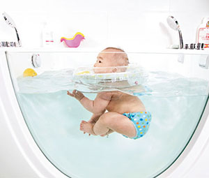 What is the Baby’s Perfect Bath Time Essentials Equipment?